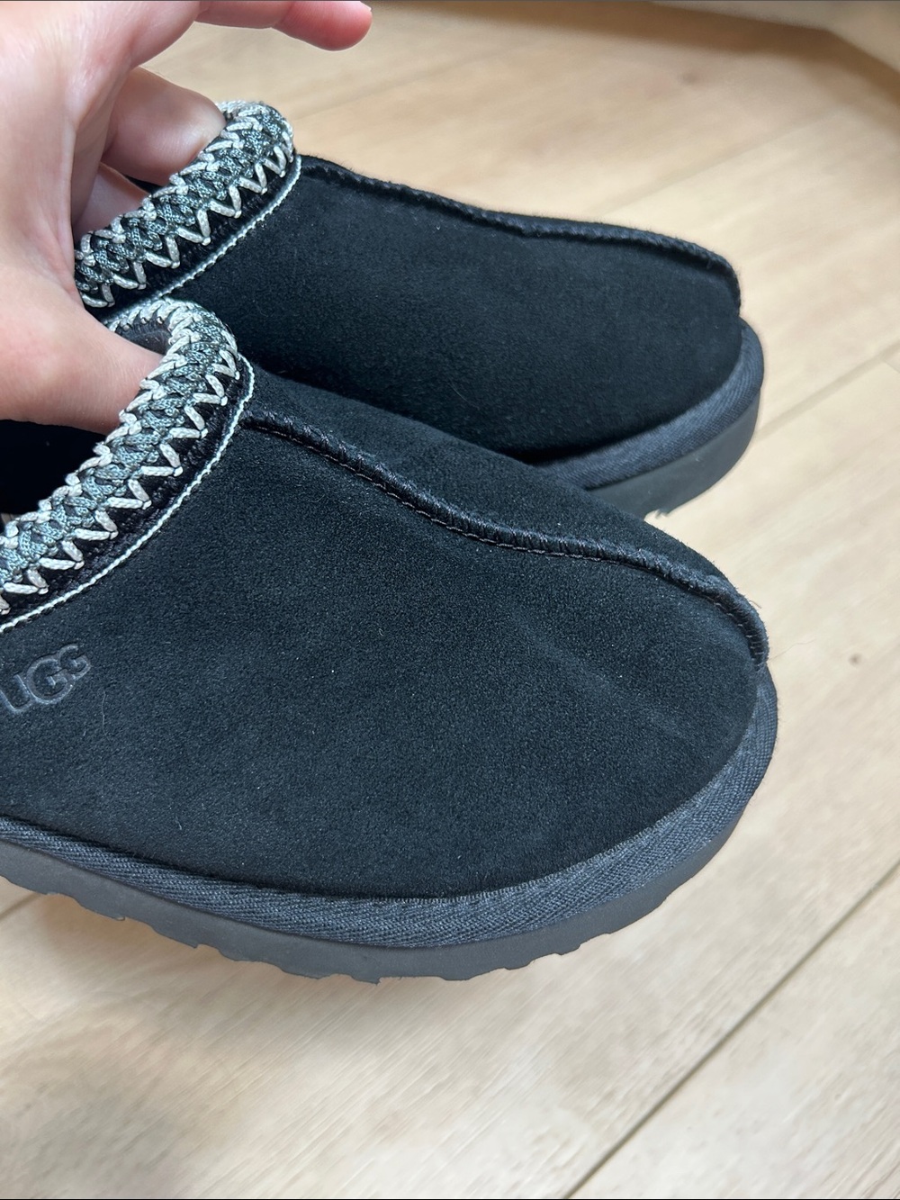 Women’s Ugg Tasman II Size 7 - Picture 14 of 15